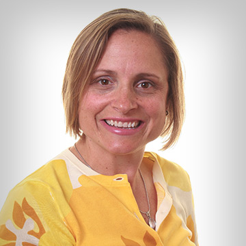 Photo of Pamela Scott