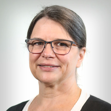 Photo of Sarah L Lindsey