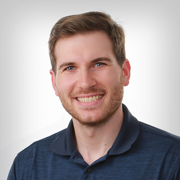 Photo of Alex Hoelscher