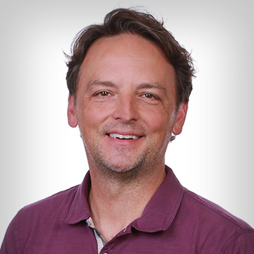 Photo of Travis Holt