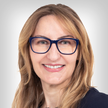 Photo of Ellen Dee